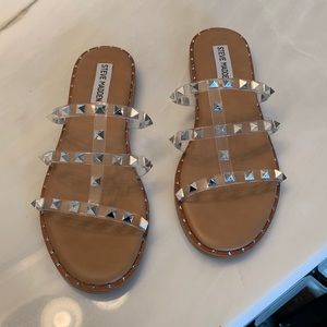 Slides/Sandals